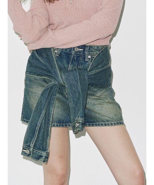 EVRIS(エヴリス)の「スリーブデザインデニムミニスカート(デニムスカート・レディース・インディゴブルー/ブラック・MEDIUM/SMALL)」の1枚目の写真