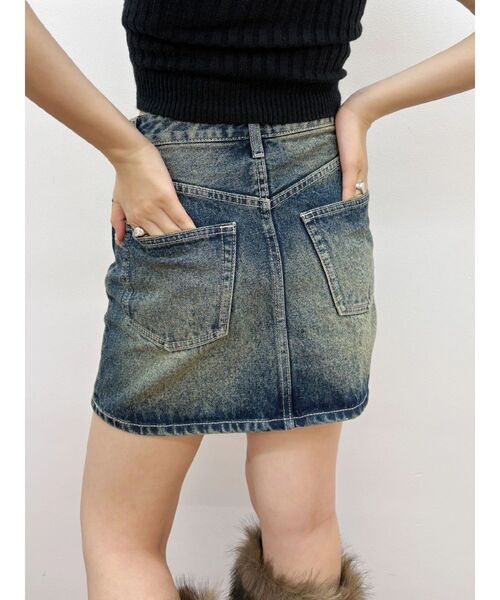 EVRIS(エヴリス)の「スリーブデザインデニムミニスカート(デニムスカート・レディース・インディゴブルー/ブラック・MEDIUM/SMALL)」の18枚目の写真