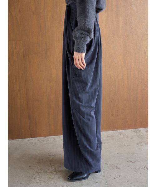 SNIDEL（スナイデル）の「ハイウエストドレープパンツ（その他パンツ・レディース・アイボリー/グレー/ネイビー・0/1）」の18枚目の写真