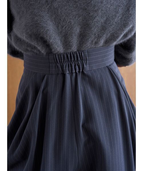 SNIDEL（スナイデル）の「ハイウエストドレープパンツ（その他パンツ・レディース・アイボリー/グレー/ネイビー・0/1）」の21枚目の写真