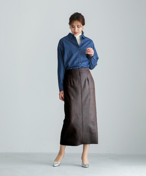 Emilyan（エミリアン）の「【 手洗いできる 】 ストレッチフェイクレザー・ナロースカート（スカート・レディース・ブラウン/ブラック・M）」の5枚目の写真