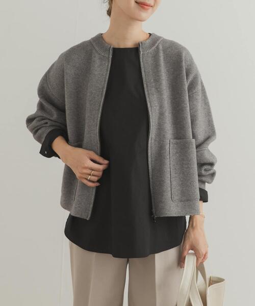 URBAN RESEARCH DOORS（アーバンリサーチドアーズ）の「『UR TECH』クルーネックプルオーバーシャツ（シャツ/ブラウス・レディース・オフホワイト/ブラック・MEDIUM）」の11枚目の写真