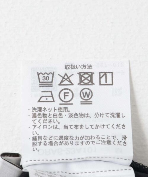 URBAN RESEARCH DOORS（アーバンリサーチドアーズ）の「『UR TECH』クルーネックプルオーバーシャツ（シャツ/ブラウス・レディース・オフホワイト/ブラック・MEDIUM）」の15枚目の写真