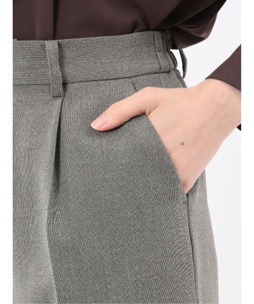 m.f.editorial（エムエフエディトリアル）の「【ストレッチ ウォッシャブル】タカキューレディース ノーカラージャケット＋セミワイドパンツ（スーツセット・レディース・ベージュ・SMALL/MEDIUM/LARGE/X-LARGE）」の14枚目の写真