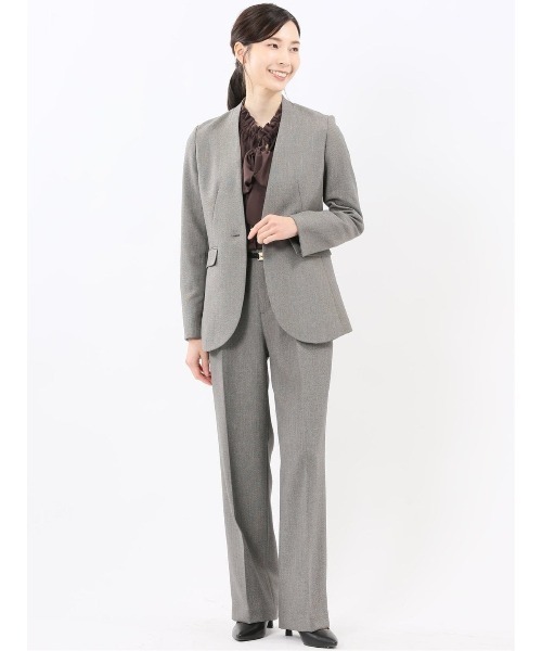 m.f.editorial（エムエフエディトリアル）の「【ストレッチ ウォッシャブル】タカキューレディース ノーカラージャケット＋セミワイドパンツ（スーツセット・レディース・ベージュ・SMALL/MEDIUM/LARGE/X-LARGE）」の17枚目の写真