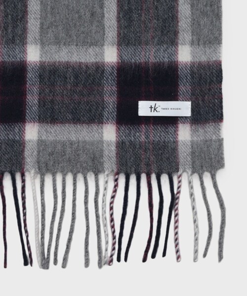 tk.TAKEO KIKUCHI（ティーケータケオキクチ）の「シングルアソートマフラー（マフラー・メンズ・グレー系1/ブラック/ワイン系3/オフホワイト/グレー系・00）」の7枚目の写真