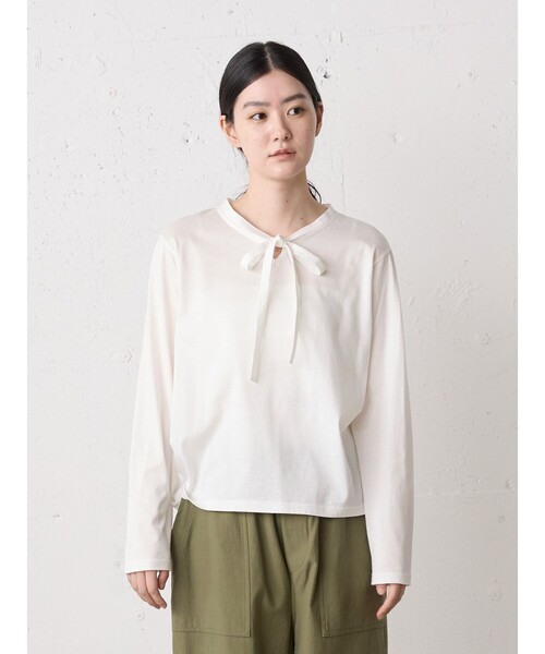 MidiUmi(ミディウミ)の「MidiUmi ボウタイプルオーバー(Tシャツ/カットソー・レディース・ライトグレー/ライトブルー/オフホワイト/ブラック・FREE)」の2枚目の写真
