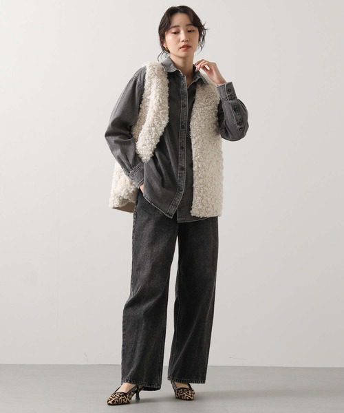 Gready Brilliant(グレディブリリアン)の「ユーズドセミワイドデニム(デニムパンツ・レディース・ブラック/ベージュ/ブルー系・38/36)」の14枚目の写真