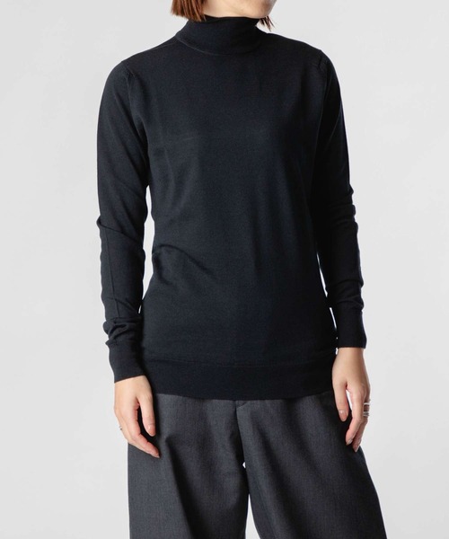 JOHN SMEDLEY(ジョンスメドレー)の「JOHN SMEDLEY CATKIN ジョンスメドレー キャトキン 長袖 タートルネック メリノウール ニット(ニット/セーター・レディース・ブラック/ネイビー系/チャコール/ホワイト系1/ベージュ系1・LARGE/MEDIUM/SMALL)」の1枚目の写真