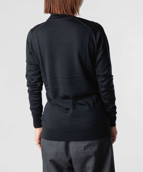 JOHN SMEDLEY(ジョンスメドレー)の「JOHN SMEDLEY CATKIN ジョンスメドレー キャトキン 長袖 タートルネック メリノウール ニット(ニット/セーター・レディース・ブラック/ネイビー系/チャコール/ホワイト系1/ベージュ系1・LARGE/MEDIUM/SMALL)」の8枚目の写真