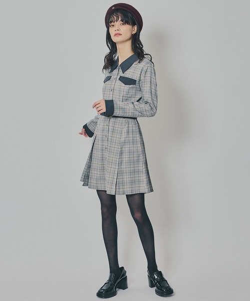 REDYAZEL（レディアゼル）の「バイカラーチェックボックスプリーツシャツミニワンピース（ワンピース・レディース・ネイビー/ブラウン/グレー・SMALL/MEDIUM）」の14枚目の写真