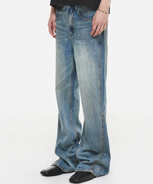 DNSR(ディーエヌエスアール)の「カーブドフレアデニムパンツブルー(デニムパンツ・メンズ・その他・SMALL/MEDIUM/LARGE/X-LARGE)」の2枚目の写真