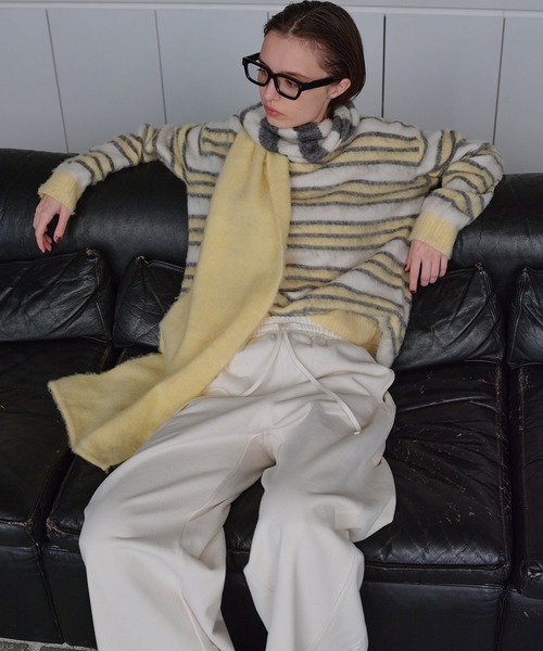LE CIEL BLEU(ルシェルブルー)の「ブラッシュドモヘアストライプトスカーフ / Brushed Mohair Striped Scarf(ニット/セーター・レディース・ライトイエロー・36)」の5枚目の写真
