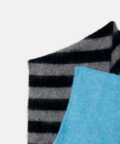 LE CIEL BLEU(ルシェルブルー)の「ブラッシュドモヘアストライプトスカーフ / Brushed Mohair Striped Scarf(ニット/セーター・レディース・ライトイエロー・36)」の3枚目の写真