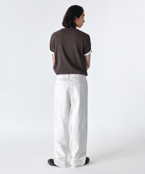 MUSINSA STANDARD（ムシンサスタンダード）の「リネンライクワイドデニムパンツ[ホワイト]（デニムパンツ・メンズ・その他・32/30/31/27/40/38/36/34/33/29/28/26）」の4枚目の写真