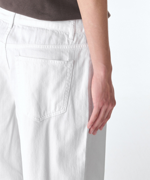 MUSINSA STANDARD（ムシンサスタンダード）の「リネンライクワイドデニムパンツ[ホワイト]（デニムパンツ・メンズ・その他・32/30/31/27/40/38/36/34/33/29/28/26）」の7枚目の写真
