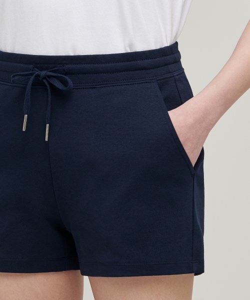 MUSINSA STANDARD WOMAN（ムシンサスタンダードウーマン）の「ウィメンズラウンジショーツ[ネイビー]（その他パンツ・レディース・その他・SMALL/MEDIUM/LARGE/X-SMALL）」の4枚目の写真