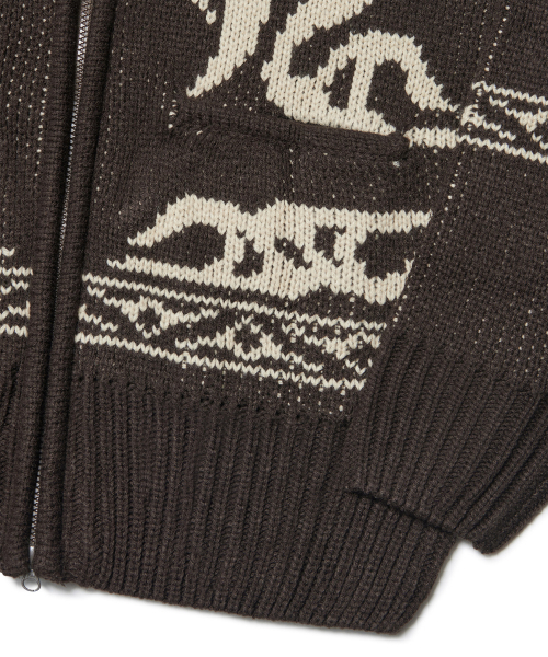 NOMANUAL(NOMANUAL)の「COWICHAN HOODED ZIP-UP - BROWN(ニット/セーター・レディース・その他・LARGE/X-LARGE/MEDIUM)」の8枚目の写真