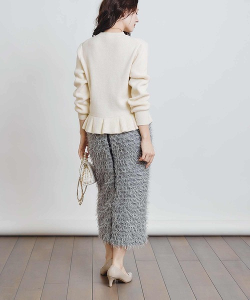 PICCIN PERLA(ピッチンペルラ)の「ティアドロップパールペプラムニット(ニット/セーター・レディース・オフホワイト/ブラック/レッド・M)」の10枚目の写真