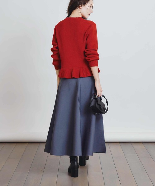 PICCIN PERLA(ピッチンペルラ)の「ティアドロップパールペプラムニット(ニット/セーター・レディース・オフホワイト/ブラック/レッド・M)」の14枚目の写真