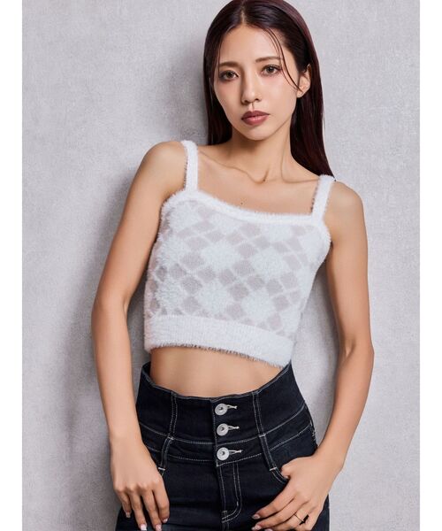 GYDA(ジェイダ)の「Argyll patternミニシャギーニットキャミ(キャミソール・レディース・ブラック/オフホワイト・FREE)」の1枚目の写真