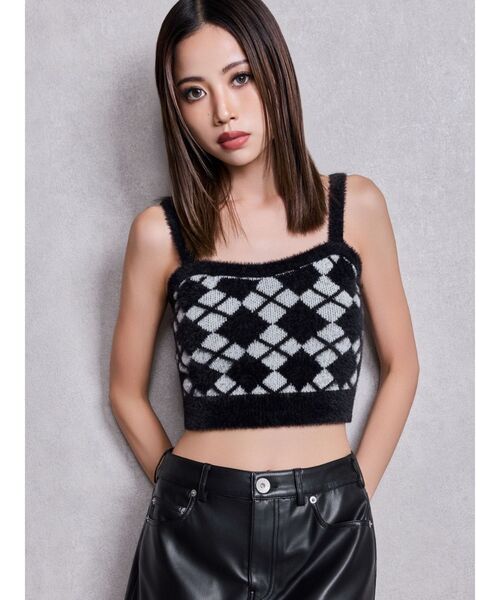 GYDA(ジェイダ)の「Argyll patternミニシャギーニットキャミ(キャミソール・レディース・ブラック/オフホワイト・FREE)」の2枚目の写真