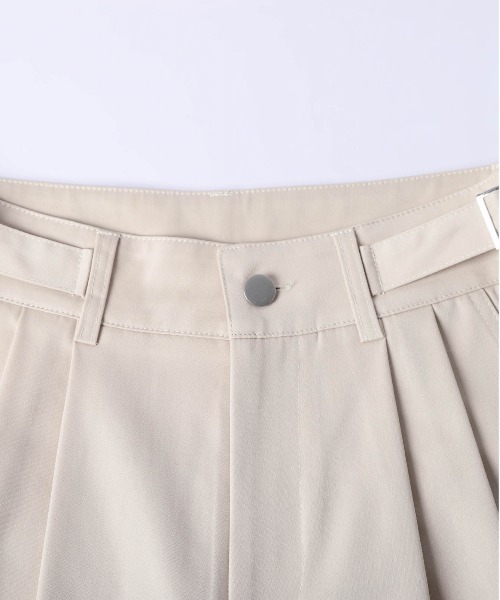 セール】タック入りワイドストレートスラックス（スラックス）｜La