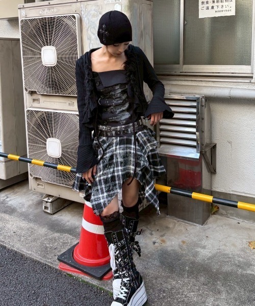 Never mind the XU（ネバーマインドザエックスユー）の「【Never mind the XU】cross beanie / 【ネバーマインド ザ エックスユー】クロスビーニー（ニットキャップ/ビーニー・メンズ・ホワイト/ベージュ/チャコール/ブラック/カーキ/グレー・ONE SIZE）」の9枚目の写真