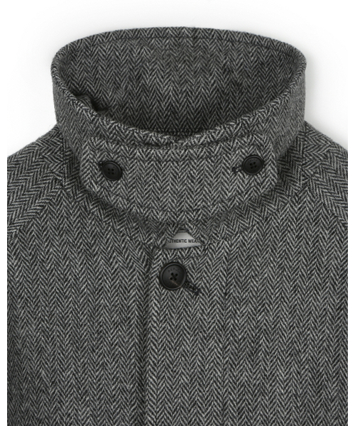 BESLOW(ビースロー)の「OVERSIZED HERRINGBONE ALPACA BALMACAAN COAT GREY HERRINGBONE(チェスターコート・メンズ・その他・SMALL/MEDIUM/LARGE/X-LARGE/X-SMALL)」の9枚目の写真