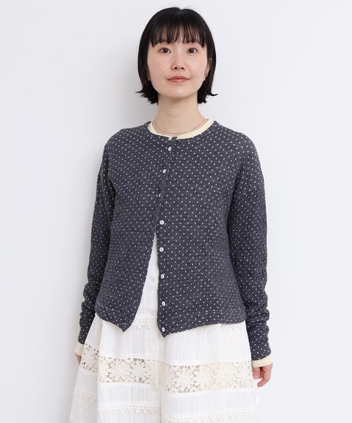 l'atelier du savon（アトリエドサボン）の「ふくふくしたドット　カットソーカーディガン（カーディガン/ボレロ・レディース・オフホワイト/グレー/ブラック・FREE）」の6枚目の写真