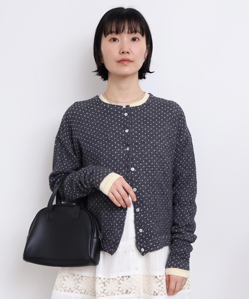 l'atelier du savon（アトリエドサボン）の「ふくふくしたドット　カットソーカーディガン（カーディガン/ボレロ・レディース・オフホワイト/グレー/ブラック・FREE）」の8枚目の写真