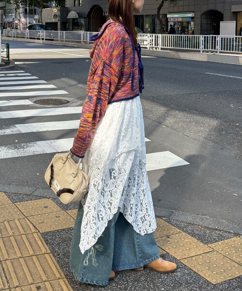 CIAOPANIC（チャオパニック）の「イレヘムアソート柄ミドルスカート（スカート・レディース・ホワイト/ブルー・ONE SIZE）」の8枚目の写真