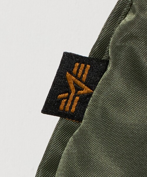 Alpha Industries（アルファインダストリーズ）の「＜ALPHA INDUSTRIES＞MA-1 フライト ジャケット（MA-1・メンズ・オリーブ/ブラック/ダークブラウン・XL/M/L）」の20枚目の写真