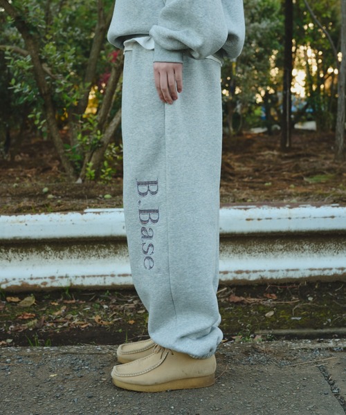 BROKEN BASE（ブロークンベース）の「B.Base Fleece Back Sweatpants / B.Baseフリースバックスウェットパンツ（スウェットパンツ・メンズ・ネイビー系/ブラック系1/グレー系1/パープル系1/ブラウン系1・SMALL/MEDIUM/LARGE）」の17枚目の写真