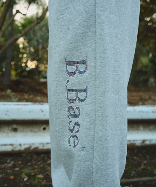 BROKEN BASE（ブロークンベース）の「B.Base Fleece Back Sweatpants / B.Baseフリースバックスウェットパンツ（スウェットパンツ・メンズ・ネイビー系/ブラック系1/グレー系1/パープル系1/ブラウン系1・SMALL/MEDIUM/LARGE）」の16枚目の写真