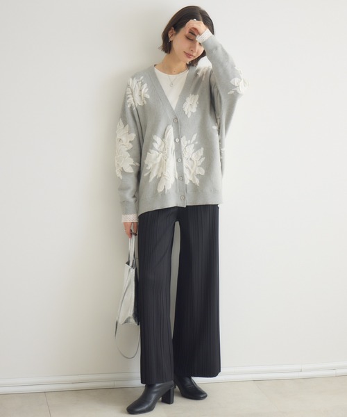 Pillini（ピリーニ）の「カットツイル裏起毛プリーツパンツ（その他パンツ・レディース・ブラック/チャコールグレー/ベージュ・MEDIUM）」の5枚目の写真