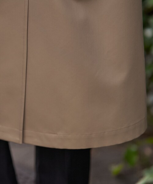 DRESSTERIOR（ドレステリア）の「ライトトレンチコート（トレンチコート・レディース・ベージュ/チャコールグレー・38/36/34）」の17枚目の写真