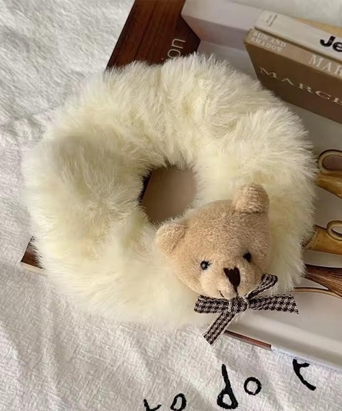 クリスマス幅広ファーシュシュ(ゴールド×白)わんちゃん猫ちゃん用 セール】lulunoix/くま リボンもこもこシュシュ N15458（シュシュ