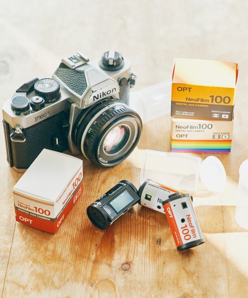 Opt!(オプト)の「〈Opt!/オプト〉OPT100 Neo Film /ネオフィルム フィルム型デジタルカメラ(カメラ/カメラグッズ・レディース・ブラック×イエロー/ホワイト/マルチ・ONE SIZE)」の4枚目の写真