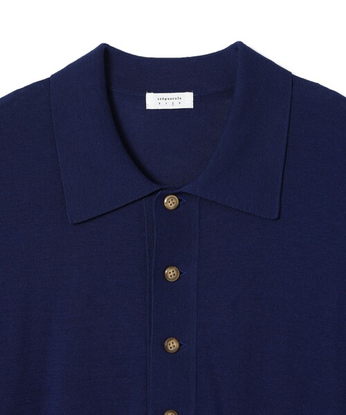crepuscule（クレプスキュール）の「crepuscule / Short Sleeve Polo（ポロシャツ・メンズ・ブルー・L/M/XL）」の2枚目の写真