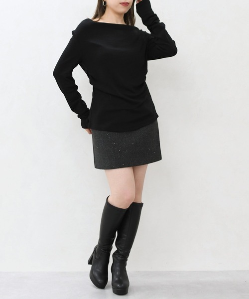 MISCH MASCH(ミッシュマッシュ)の「一部店舗限定 ドレープネック美シルエット長袖トップス(Tシャツ/カットソー・レディース・ブラック/ブラウン/ホワイト・フリ-)」の11枚目の写真