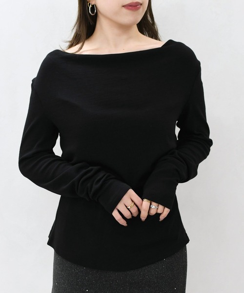 MISCH MASCH(ミッシュマッシュ)の「一部店舗限定 ドレープネック美シルエット長袖トップス(Tシャツ/カットソー・レディース・ブラック/ブラウン/ホワイト・フリ-)」の4枚目の写真