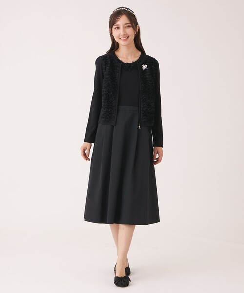 TO BE CHIC(トゥー ビー シック)の「チュールブレード ニットワンピース(ワンピース・レディース・ベージュ/ブラック・42/40)」の11枚目の写真