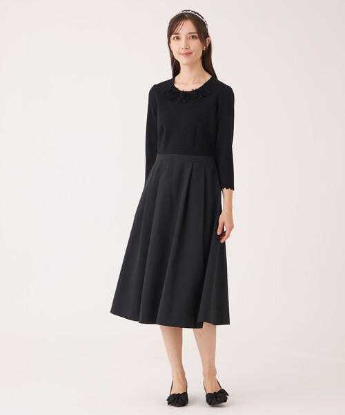 TO BE CHIC(トゥー ビー シック)の「チュールブレード ニットワンピース(ワンピース・レディース・ベージュ/ブラック・42/40)」の10枚目の写真