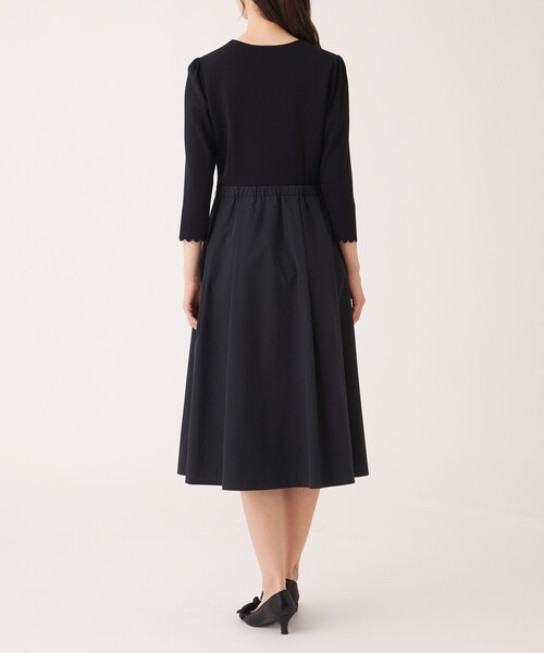 TO BE CHIC(トゥー ビー シック)の「チュールブレード ニットワンピース(ワンピース・レディース・ベージュ/ブラック・42/40)」の6枚目の写真