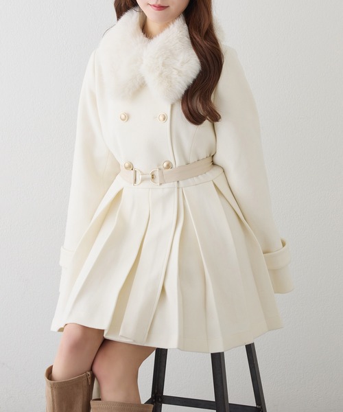 one after another NICE CLAUP（ワンアフターアナザーナイスクラップ）の「フェイクファー襟プリーツミドルコート（その他アウター・レディース・ベージュ/ブラック/アイボリー・FREE）」の12枚目の写真