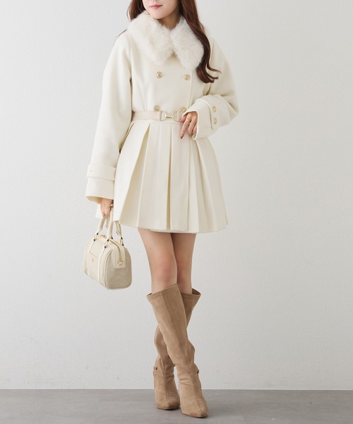 one after another NICE CLAUP（ワンアフターアナザーナイスクラップ）の「フェイクファー襟プリーツミドルコート（その他アウター・レディース・ベージュ/ブラック/アイボリー・FREE）」の16枚目の写真