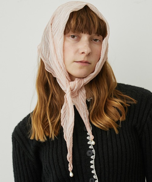 uyu.(ウユ)の「フェイクパール付き メローストール(ストール/ショール・レディース・ライトブルー/アイボリー/ブラック/ピンク/ベージュ・FREE)」の15枚目の写真