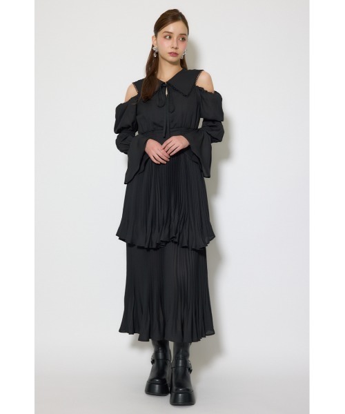 rienda(リエンダ)の「ビッグカラープリーツフレアワンピース 春服(ワンピース・レディース・ブラック/ライトピンク/ベージュ・FREE)」の4枚目の写真