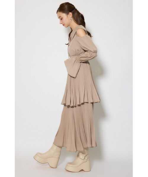 rienda(リエンダ)の「ビッグカラープリーツフレアワンピース 春服(ワンピース・レディース・ブラック/ライトピンク/ベージュ・FREE)」の14枚目の写真
